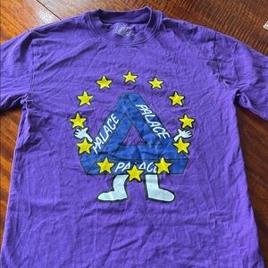 Palace T-shirt size S
Great condition 
Purple color